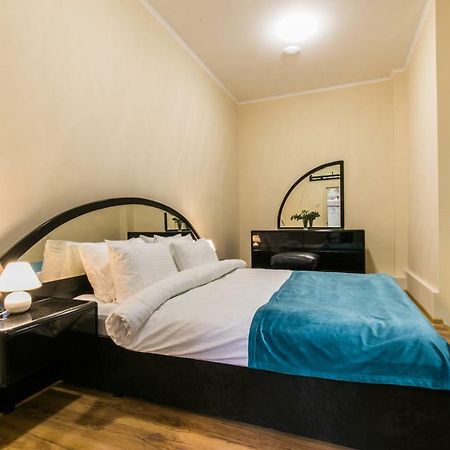 Emigrant Boutique Hotel ティビリシ エクステリア 写真