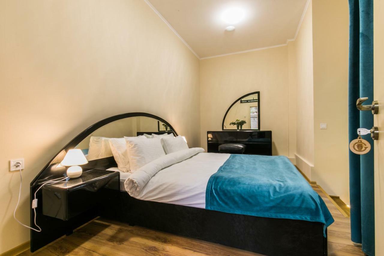 Emigrant Boutique Hotel ティビリシ エクステリア 写真